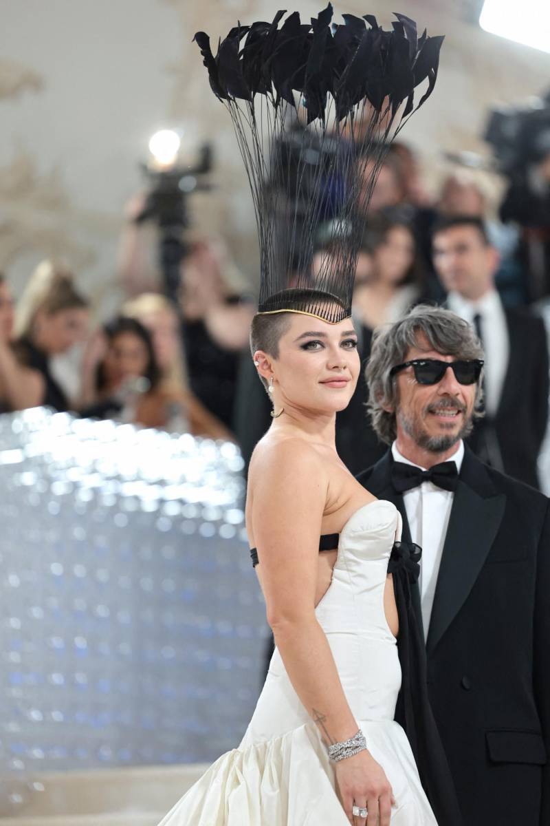 Florence Pugh y Pier Paolo Piccioli 
