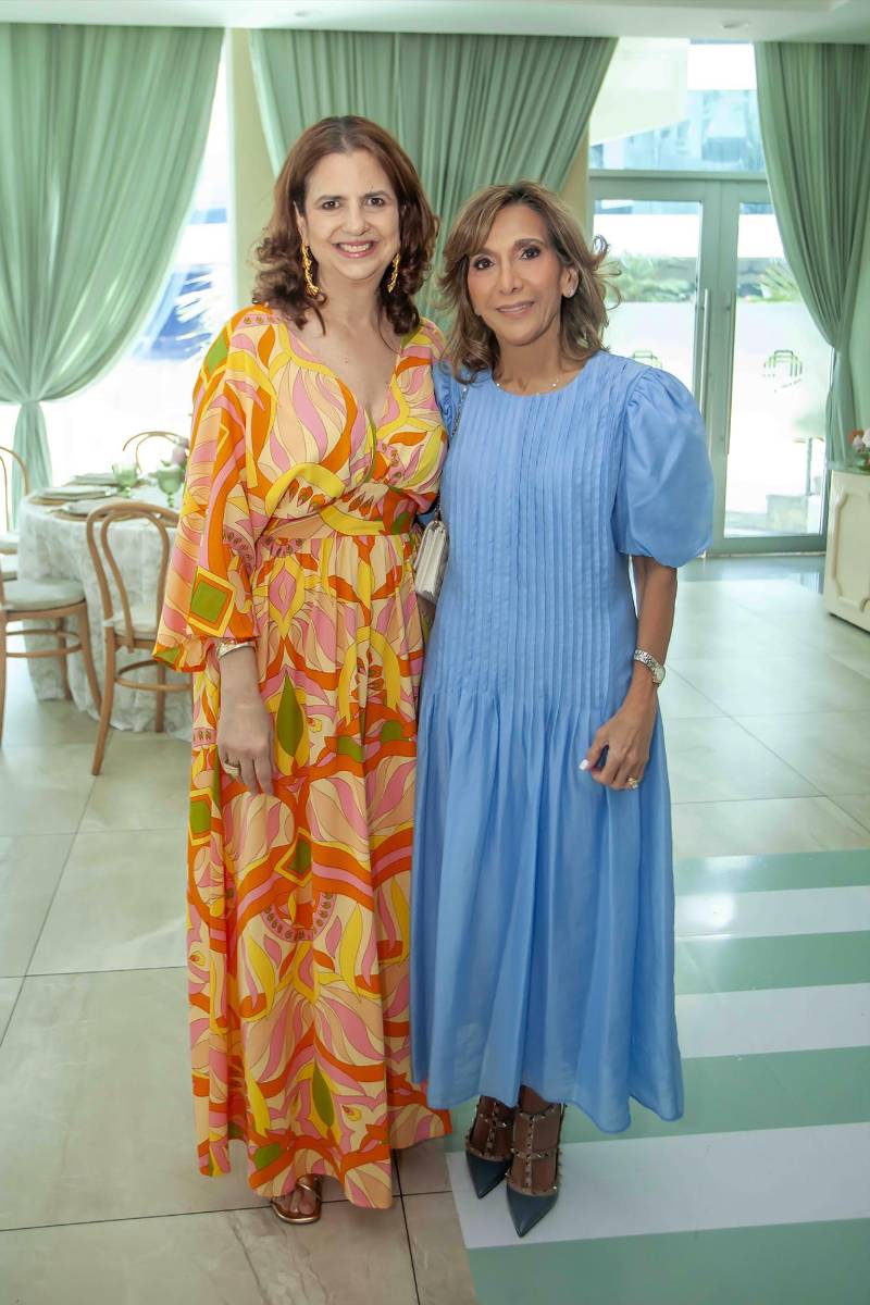 Marcela Saybe y Diana Larach. 