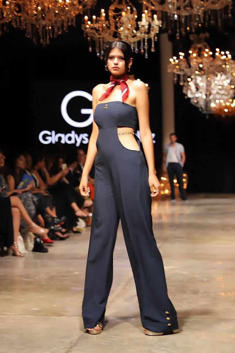 Gladys González presenta su Esplendor Marítimo