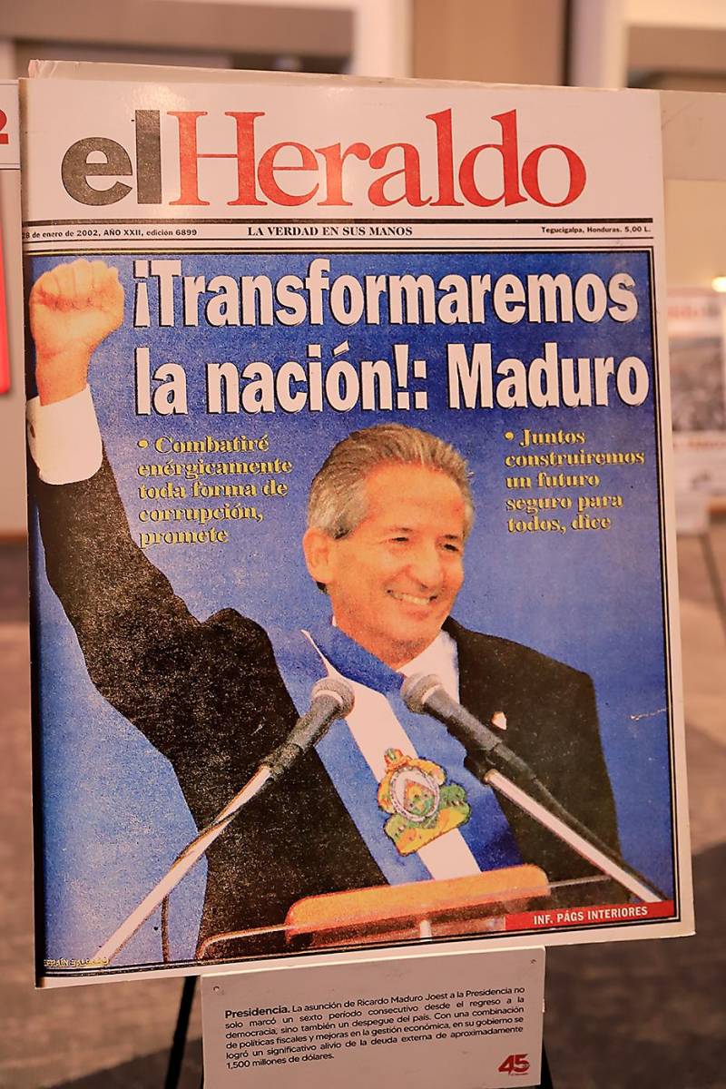 El Heraldo conmemora 45 años de excelencia periodística con edición de sellos postales