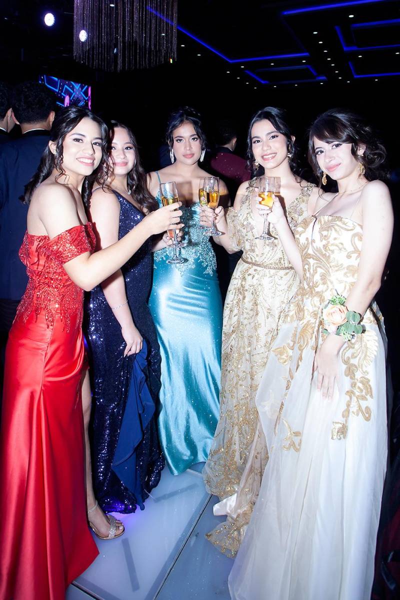 Valentina Reyes, Sophie Espinoza, Arianna Núñez, Rocío Orellana, Mia Rivera.