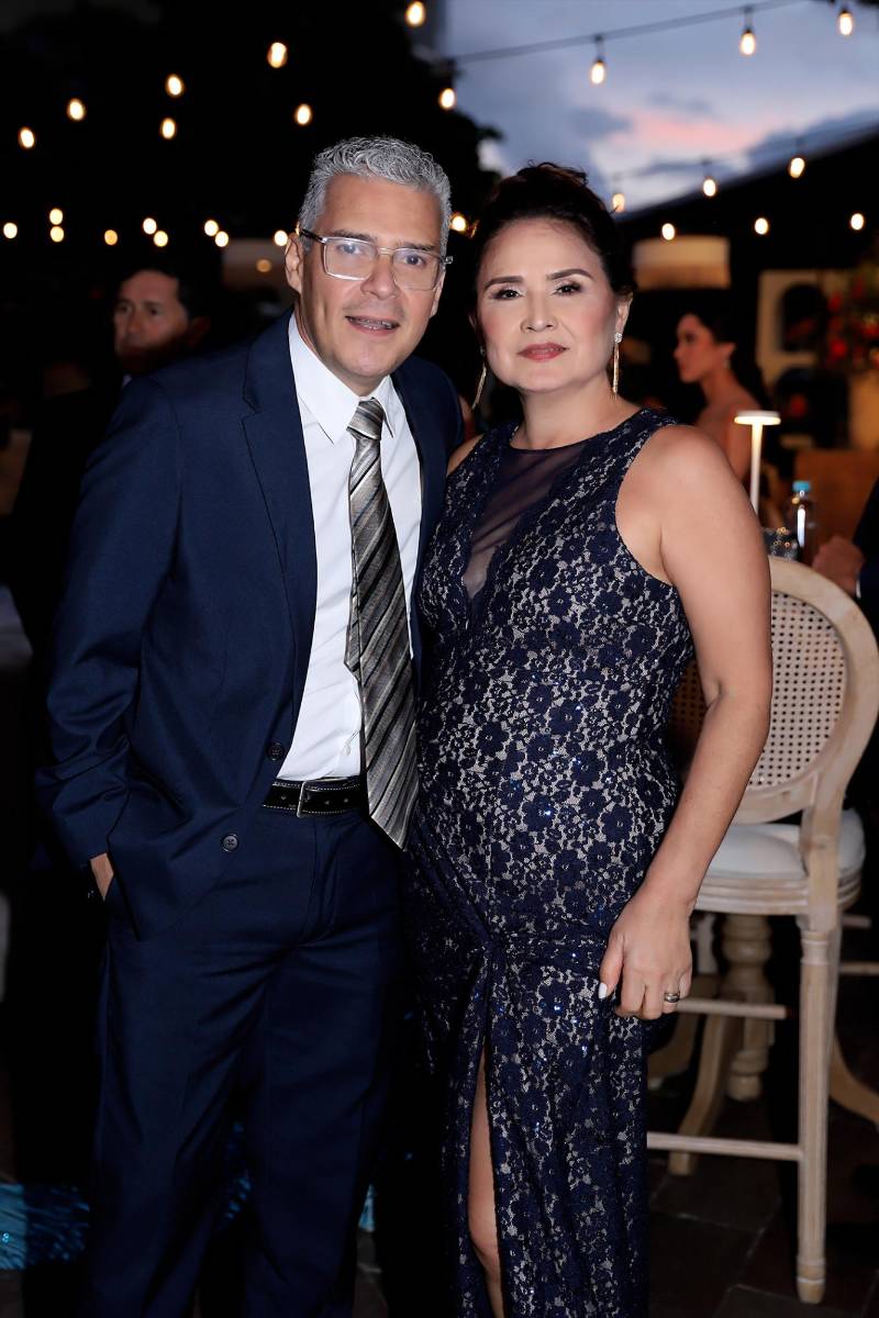 León y Roxana Moncada