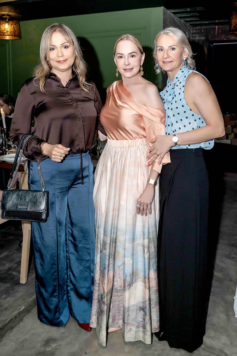 Ada Ferrera, Betsy Hegenbart y Carla Mainardi. 
