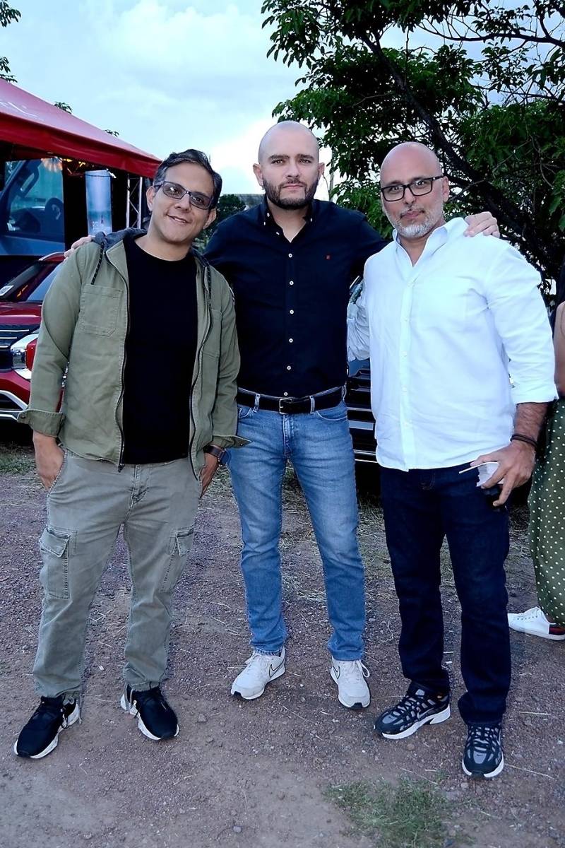 Fernando Varela, Carlos Acosta y Carlos Cáceres.