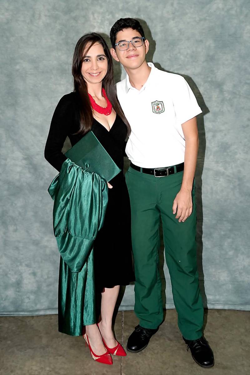 Graduación de los seniors 2024 de Elvel School