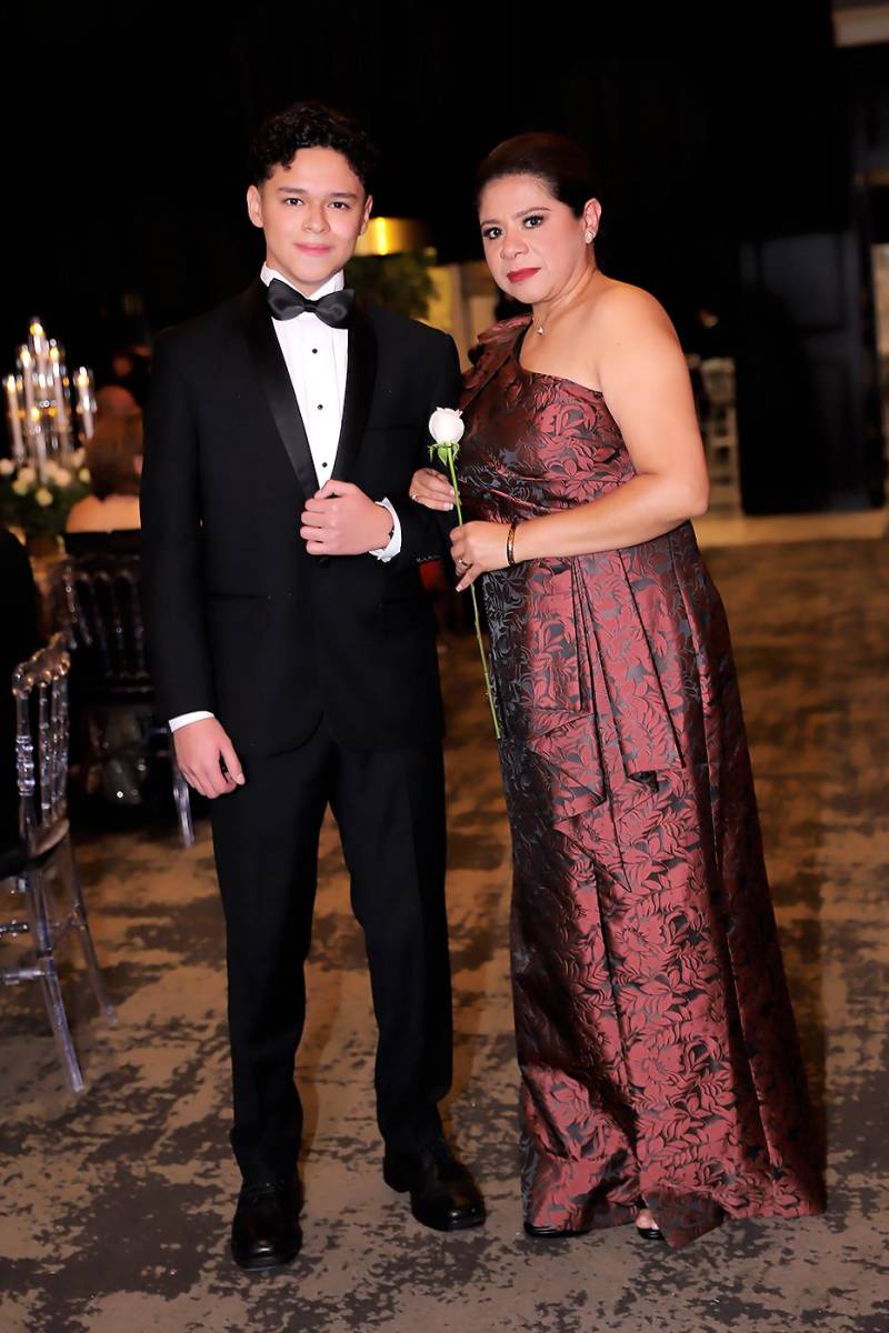 Diego Izaguirre y Mercedes Palacios.