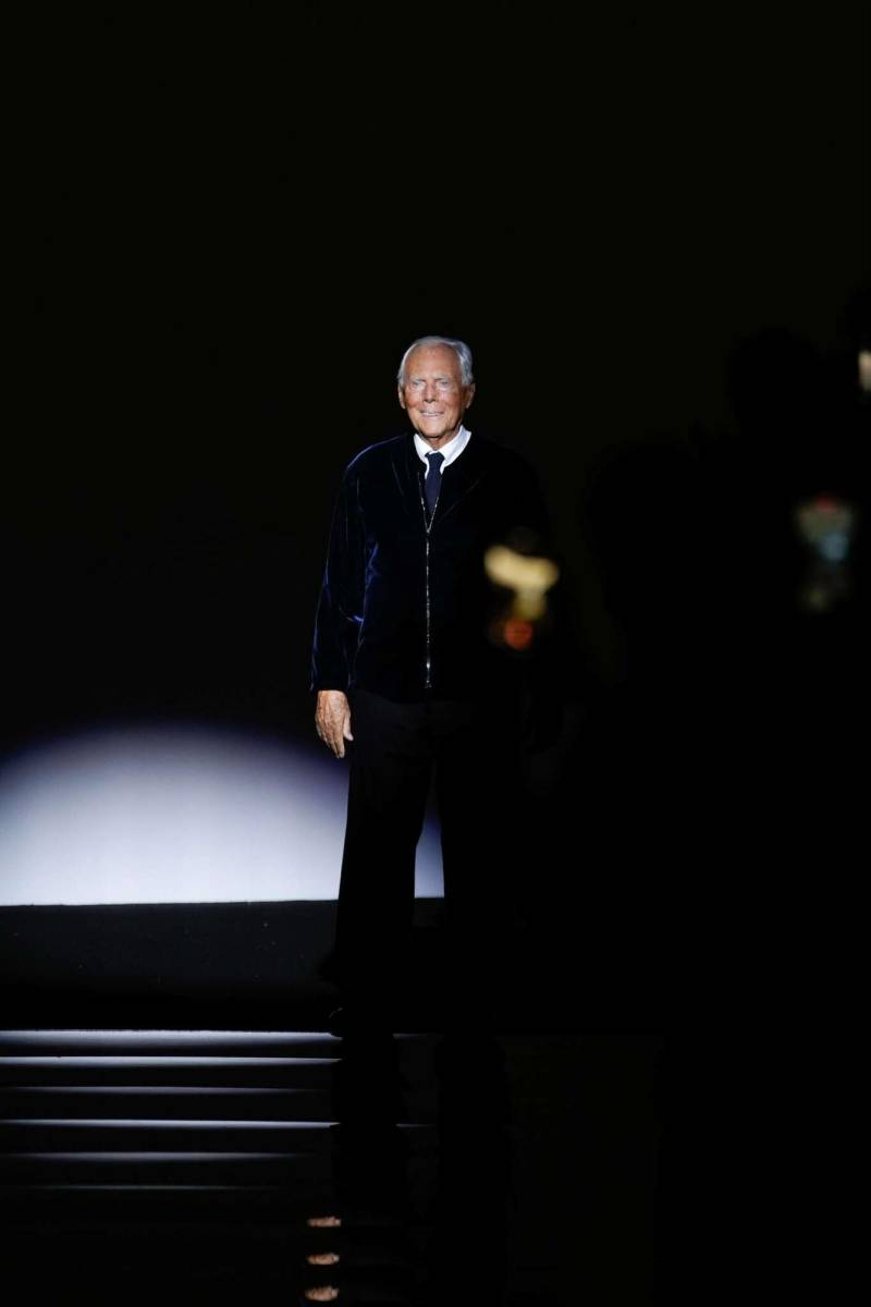 Y no faltaron al encuentro del diseñador italiano de ochenta y ocho años, Giorgio Armani, sus musas: Eugenia Silva, Cleo Zu Oettingen-Spielberg, Gwyneth Paltrow, Glenn Close, María de la Orden, Natalia Vodianova y Juliette Binoche 