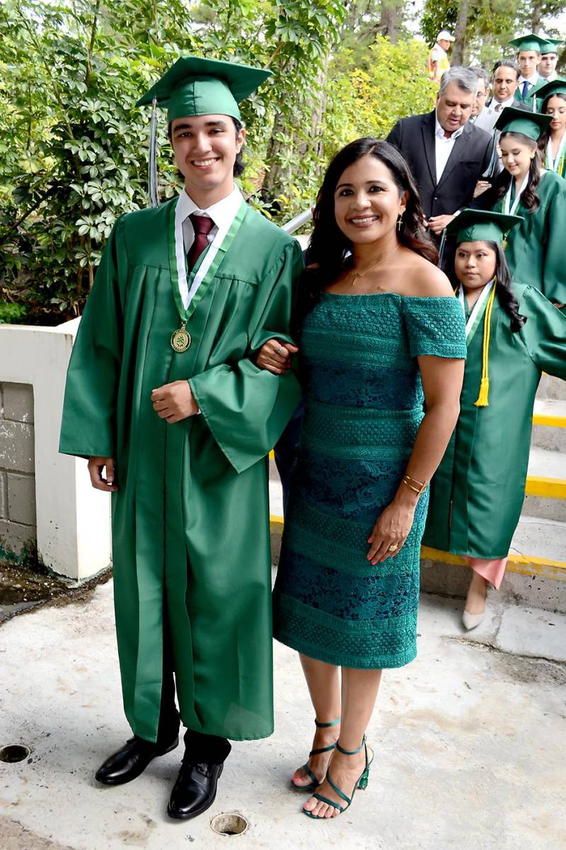 Emilio y Lizeth Soley.