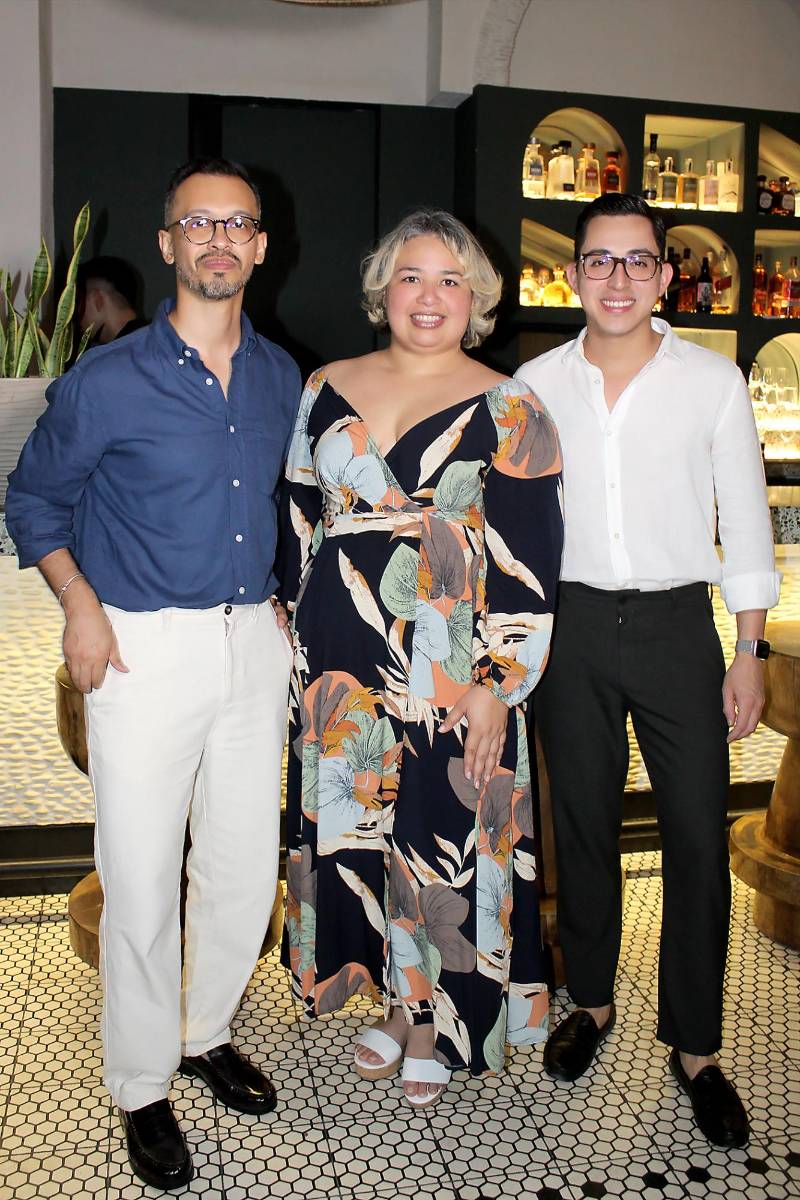 Angie Montoyta, Juan Carlos Carrasco y Jordan Rosa.