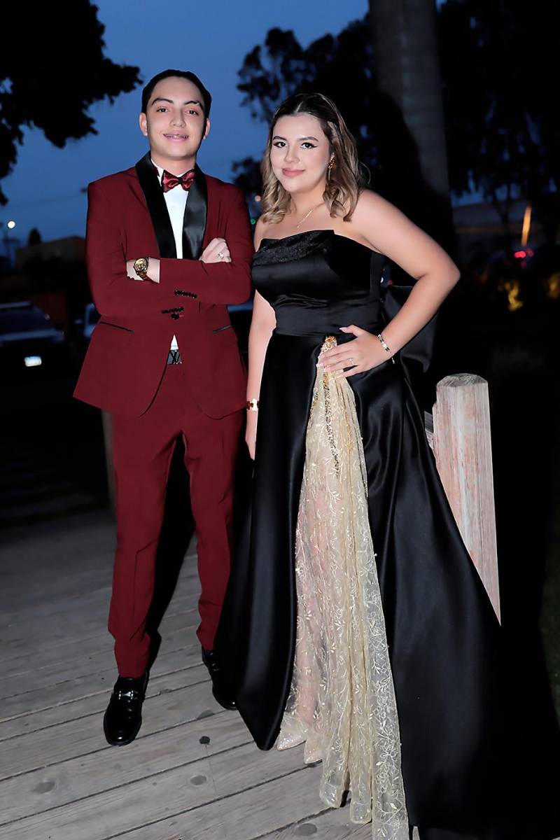 Óscar Tilguant y Valeria González.