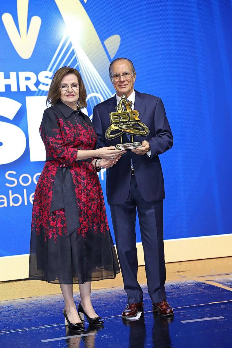 FUNDAHRSE premia a empresas socialmente responsables