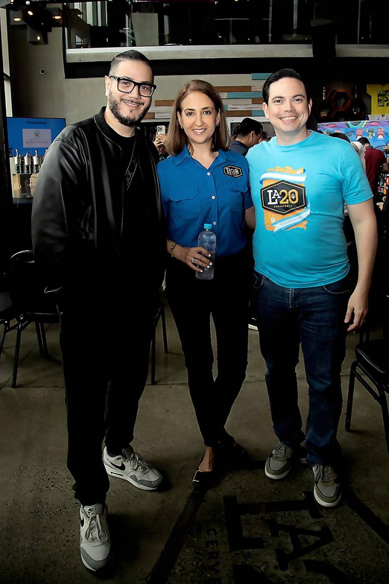 Humberto Mendoza, Koritza Alvarez e Iván García.