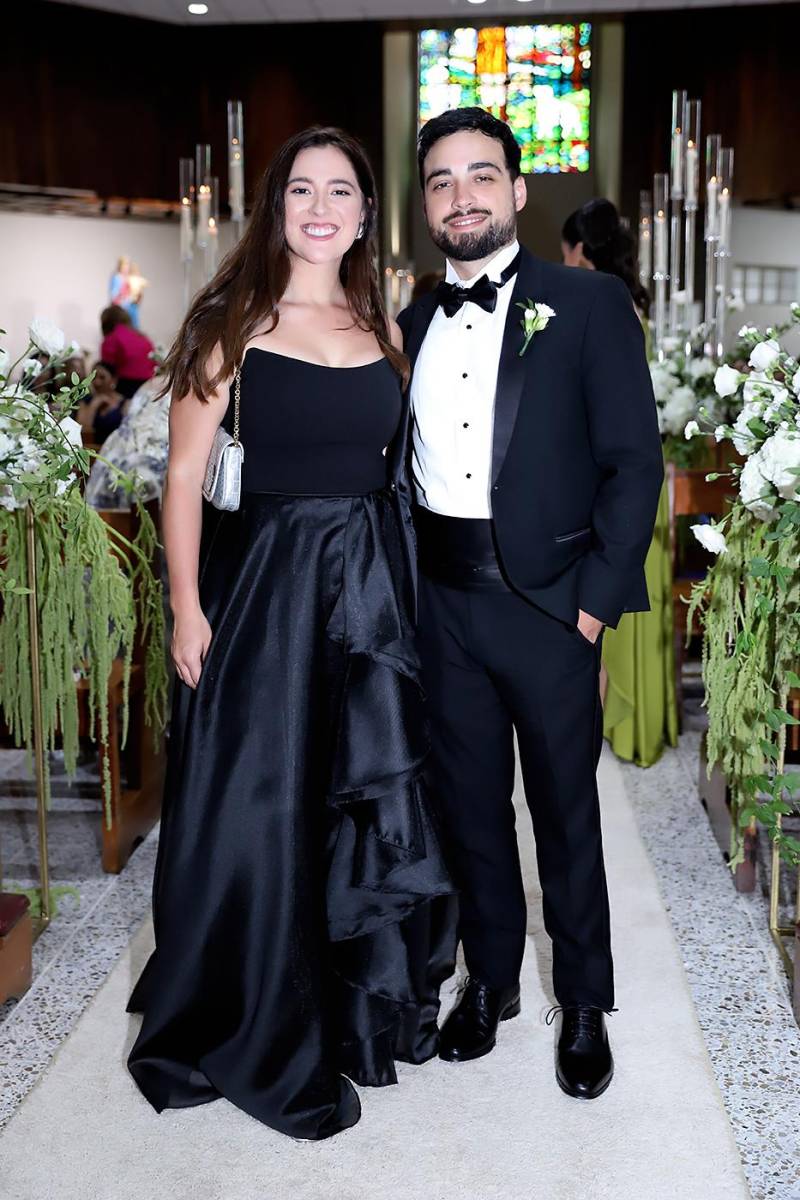 El “sí, acepto” de Victoria Khury y Víctor Kafati