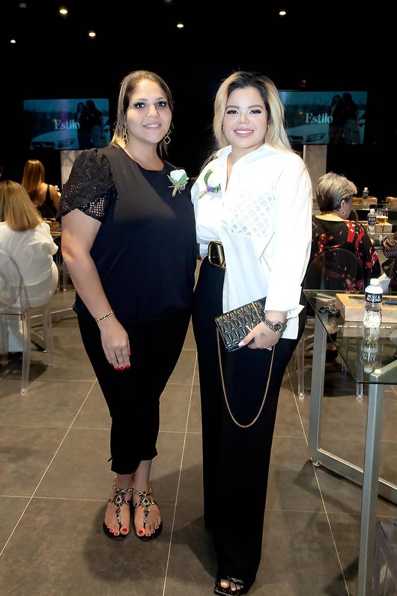 Joana Boadla y Nineth Sosa.
