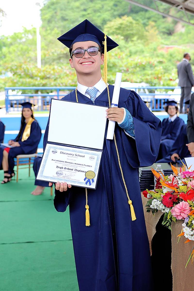 Alejandro Iradien Flores