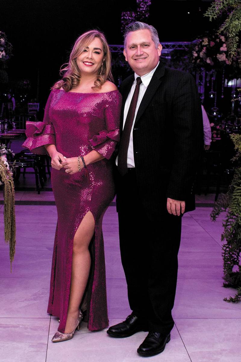 Odessa y Edgardo Enamorado.