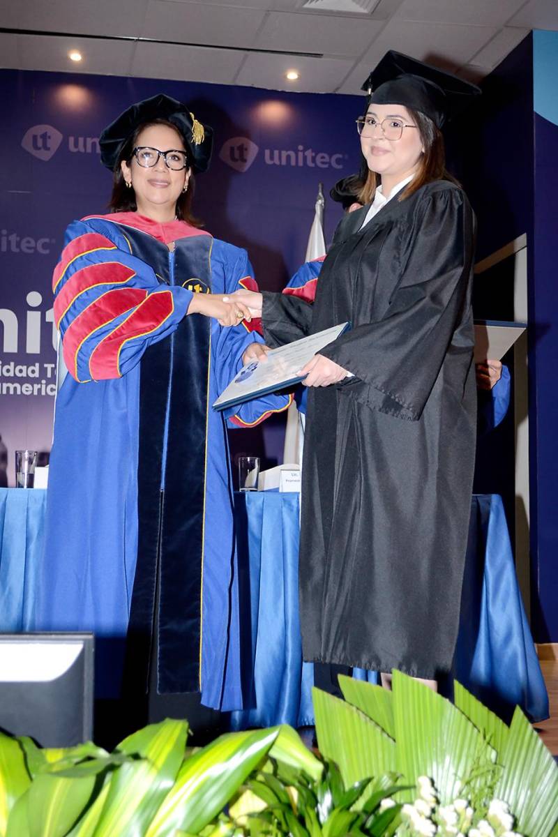 Graduaciones de Posgrado de UNITEC de Tegucigalpa 2025