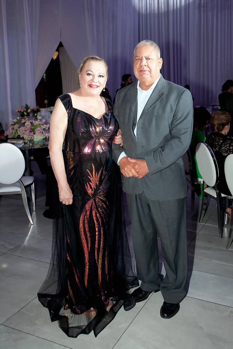 Gloria y Gaspar Pineda.