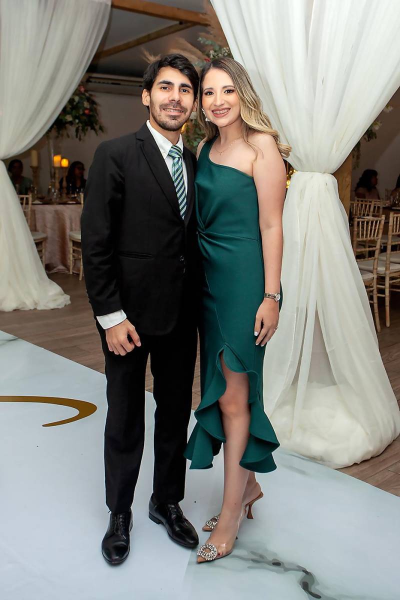 David Fajardo y Michelle de Fajardo.
