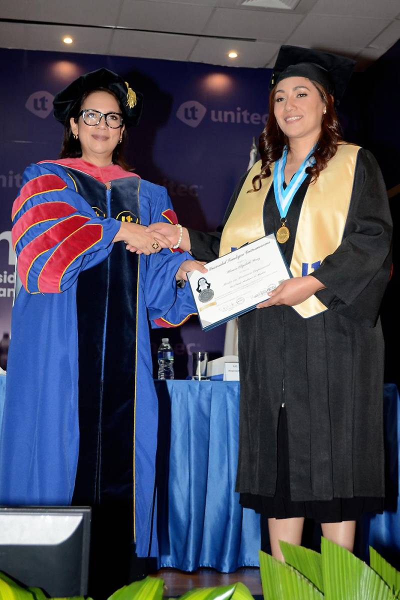 Graduaciones de Posgrado de UNITEC de Tegucigalpa 2025