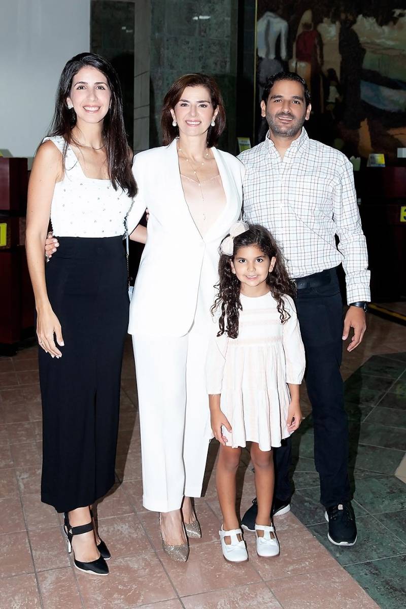Valeria, Suyapa, Gabriel y Camila Monterroso