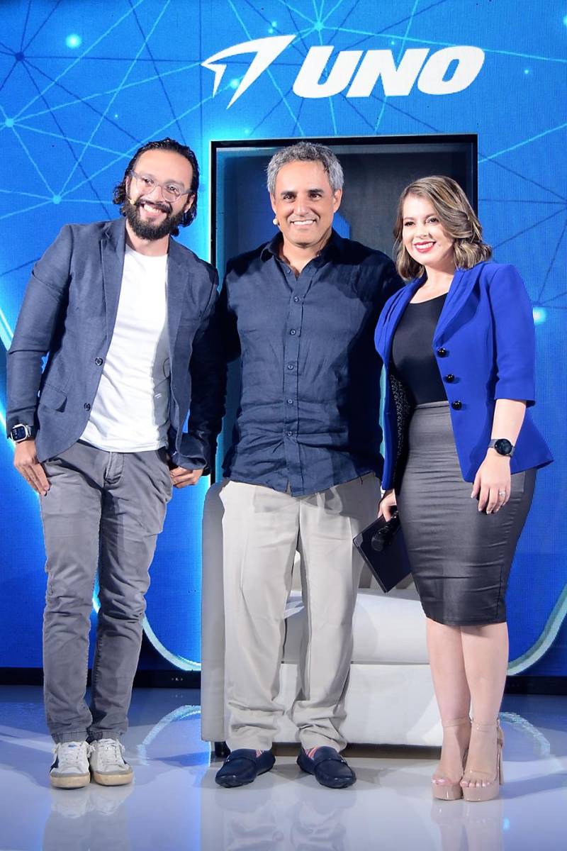 Juan Pablo Montoya y Jaqueline Redondo.