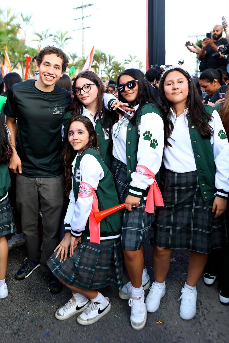 Entrance Seniors 2027 de la Elvel School