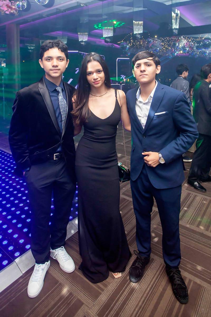 Los 15 años de Abigail Ayala