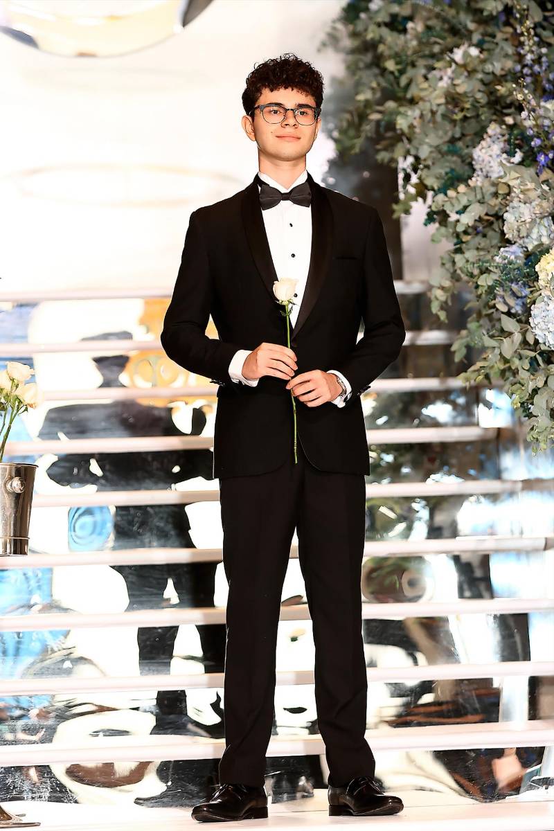 Emilio Reyes. 