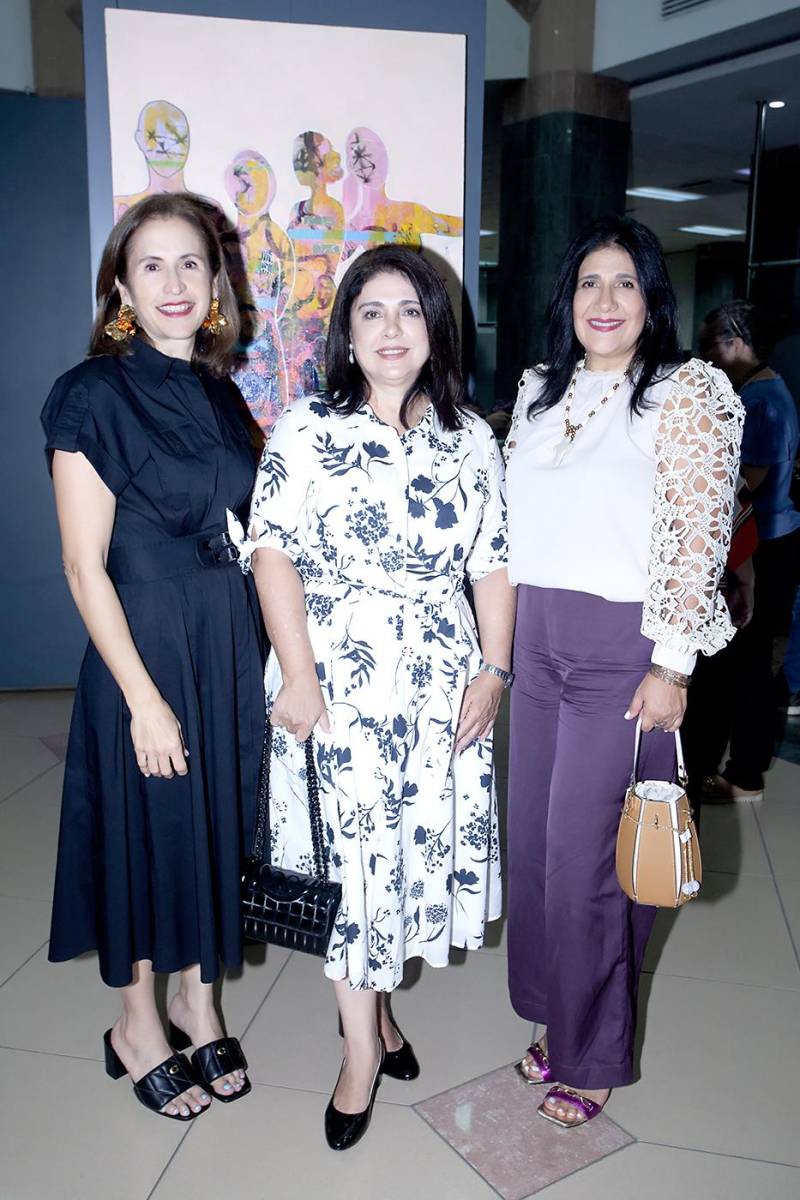 Ana Handal, Beatriz Valenzuela y Melissa Valenzuela.