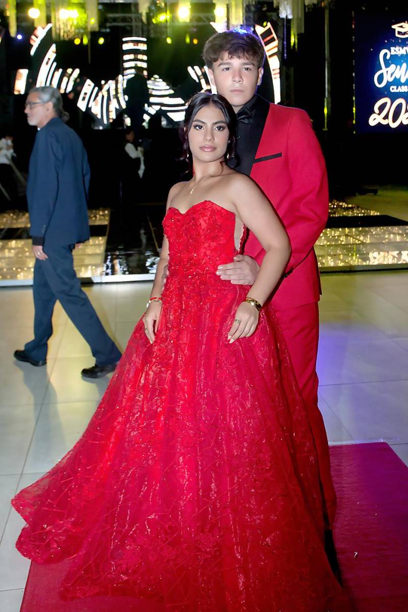 Jimena Fernández y Keneth Flores.