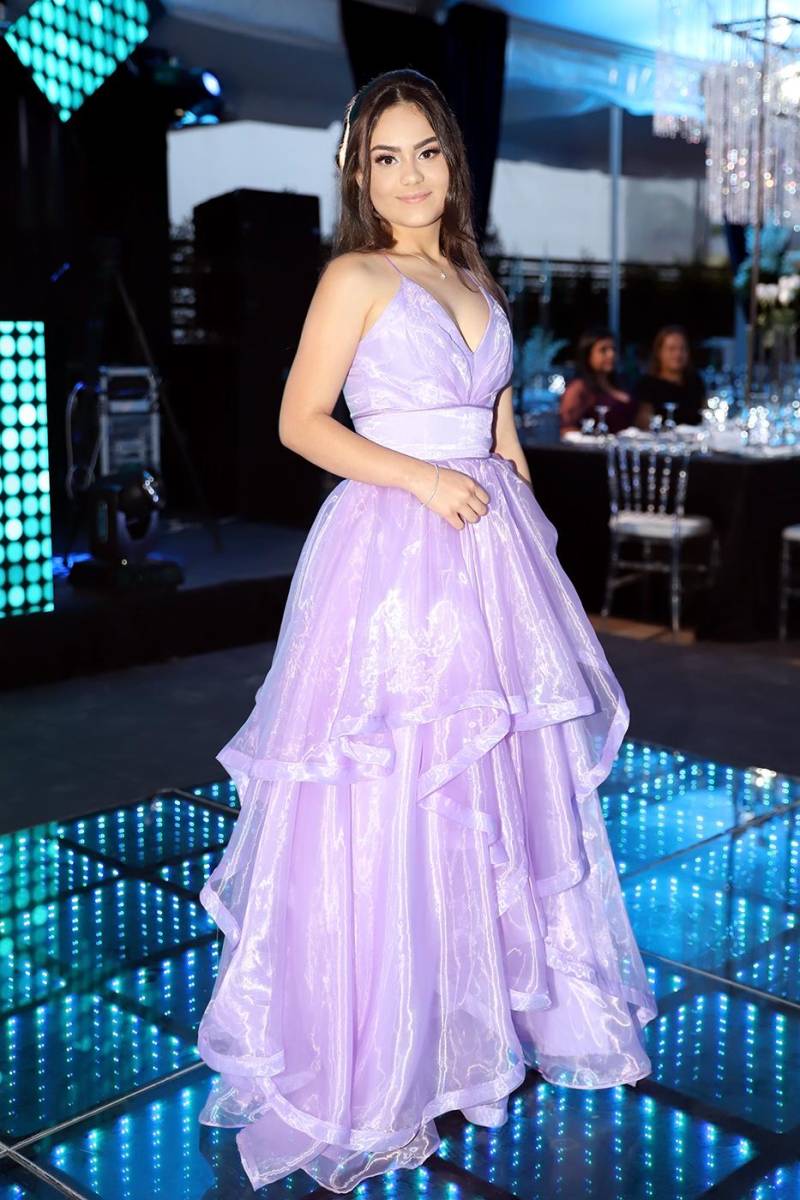 Los looks de la PROM NIGHT 2022 de la Elvel School