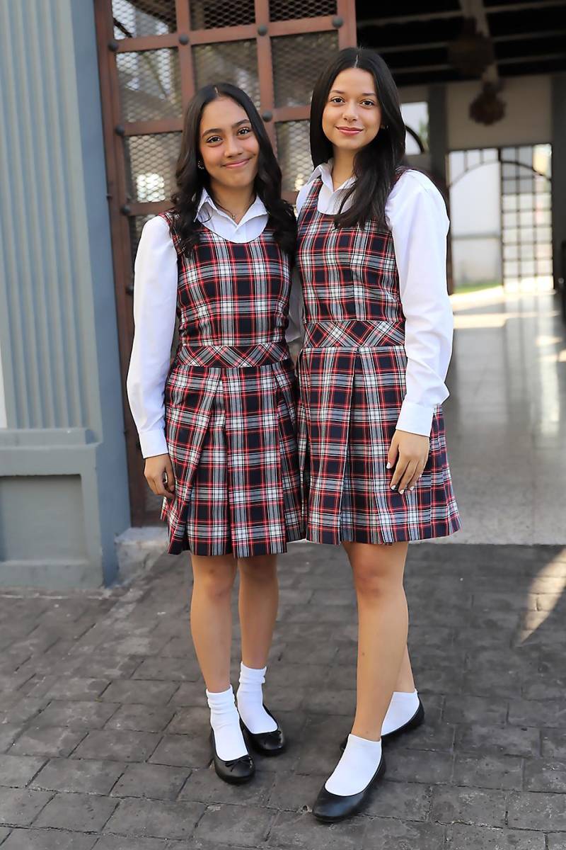 Confirmación de los alumnos de Macris School