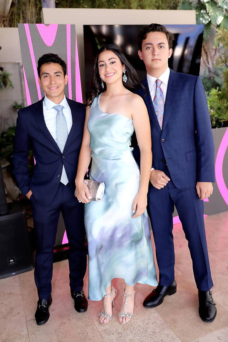 Carlos Chinchilla, Ana Urrutia y Enrique Enamorado.