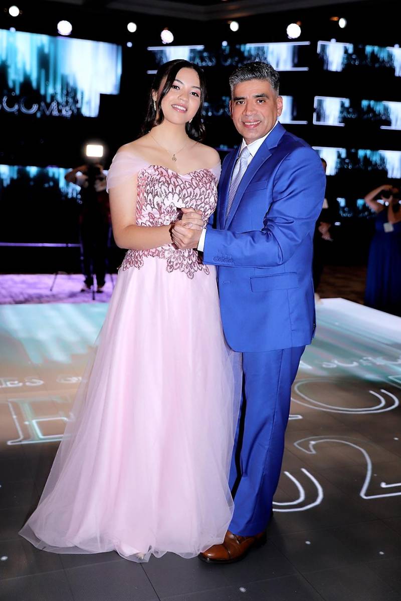 Fiesta de la prom 2024 de Antares y Aldebarán