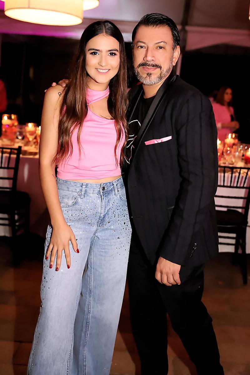 Gabriela Galeas y Yoyo Barrientos