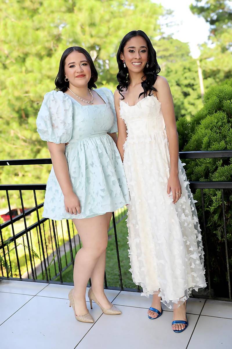 Leslie Rosa y Victoria Moreno 