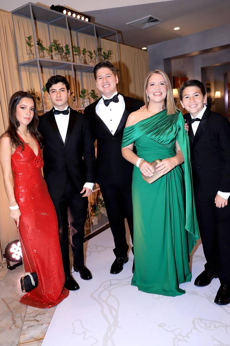 Invitados a la prom 2025 de la Escuela Americana de Tegucigalpa