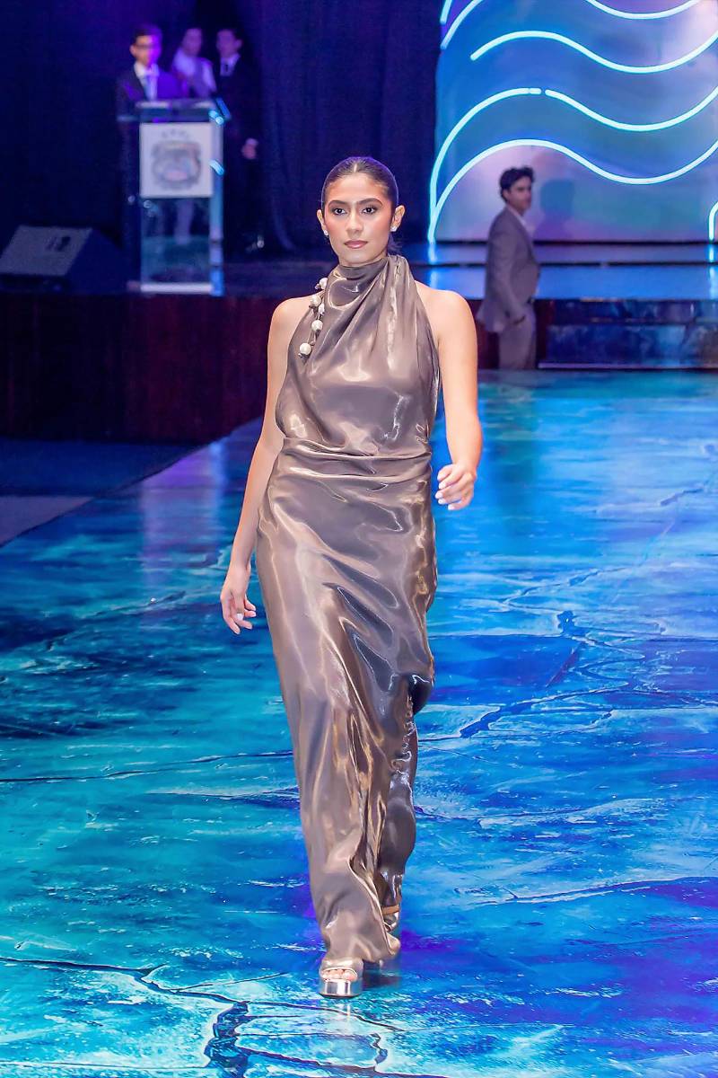 Senior Fashion Show 2026 de la Escuela Internacional Sampedrana, parte 3