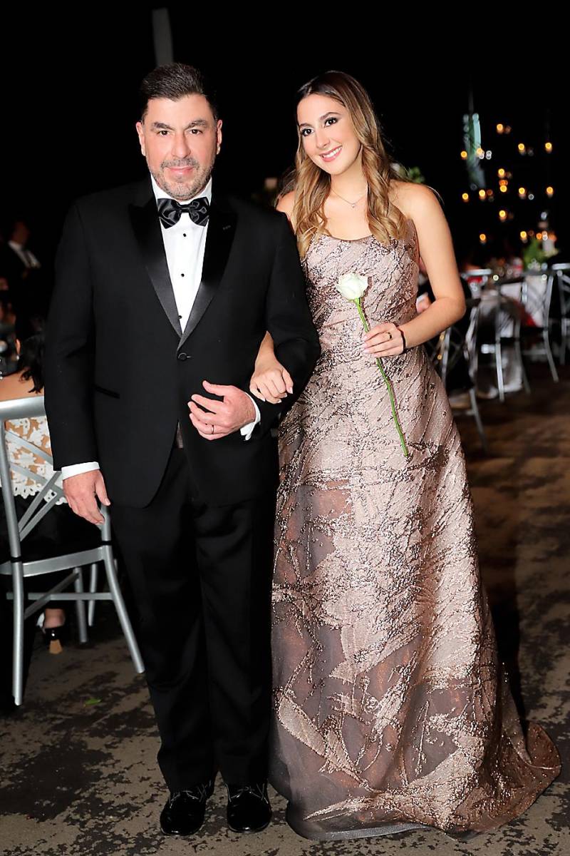Alex y Alexa Weddle