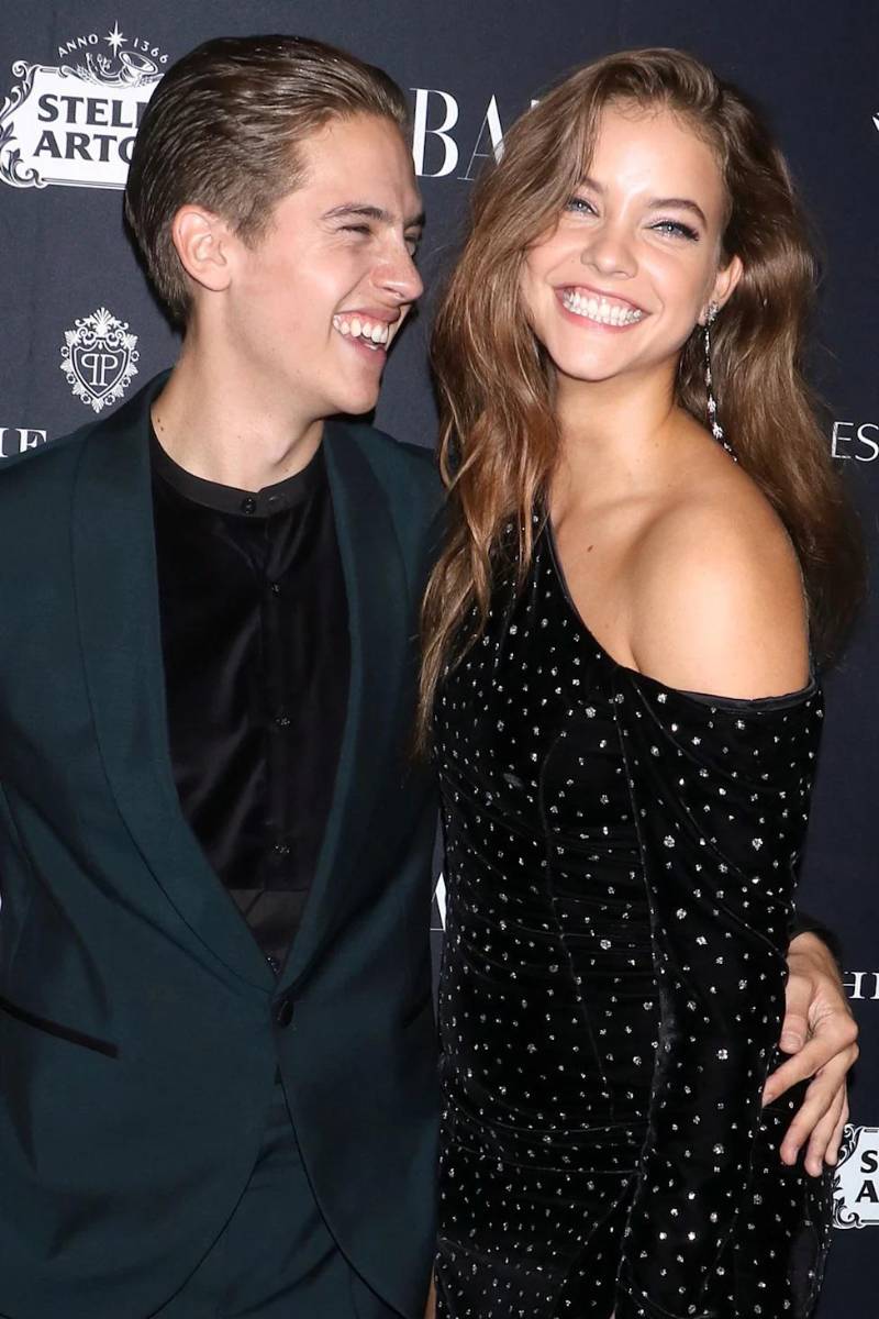 Barbara y Dylan tienen una historia digna de recordar. Después de conocerse por primera vez en una fiesta en 2017, Sprouse decidió escribirle a Palvin por DMs, siendo cómicamente ghosteado por su amada.