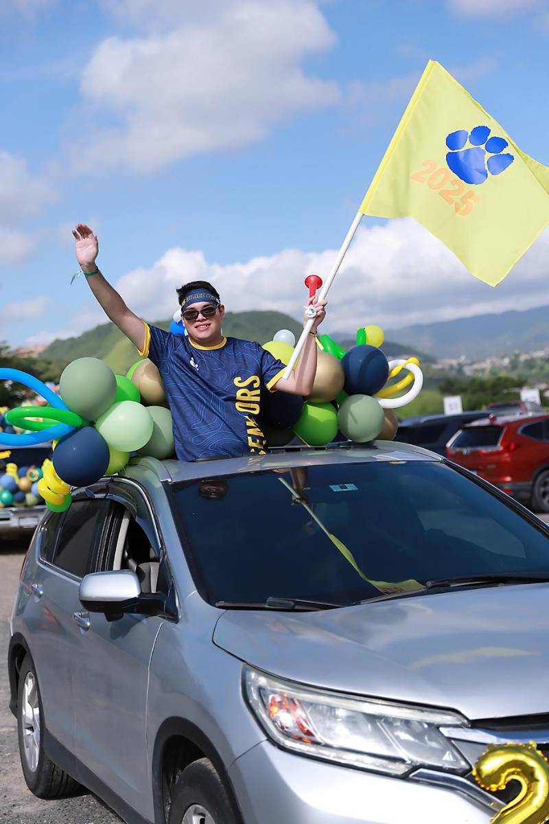 Senior Entrance 2025 de la International School of Tegucigalpa