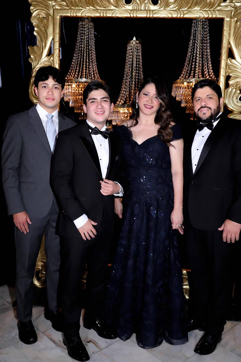 Fiesta de la Prom 2026 de la Academia Los Pinares