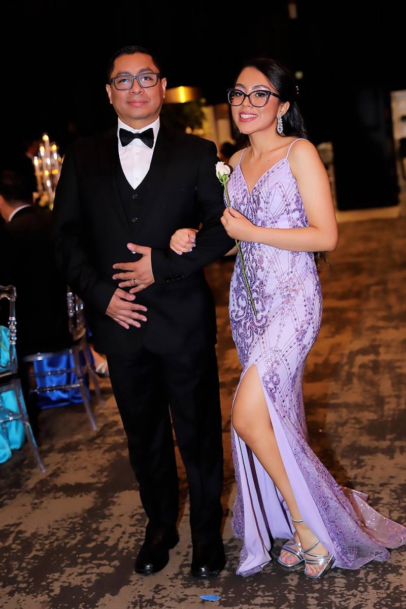 Nesth y Joana Hernández.