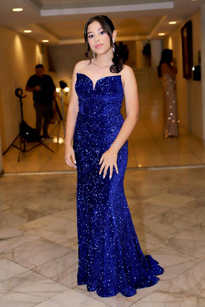 Rebecca Benítez.