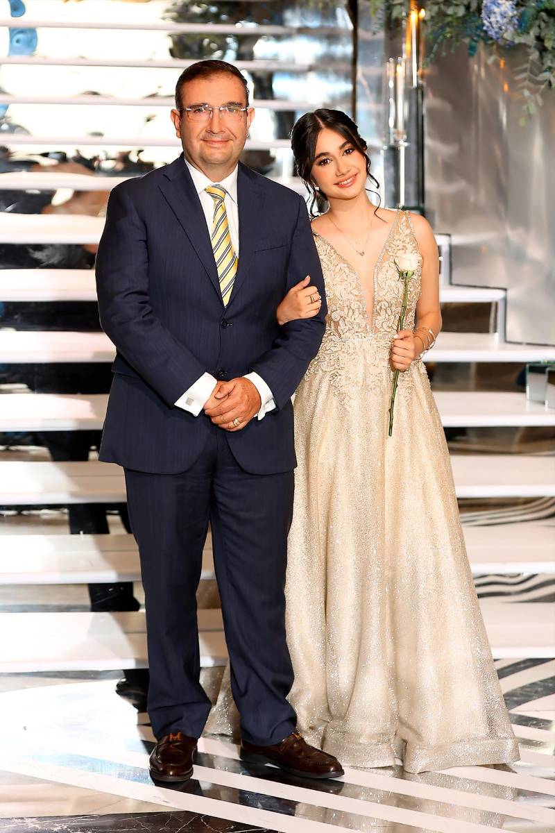 María Alejandra Reyes Penagos con su padre Oscar Reyes 