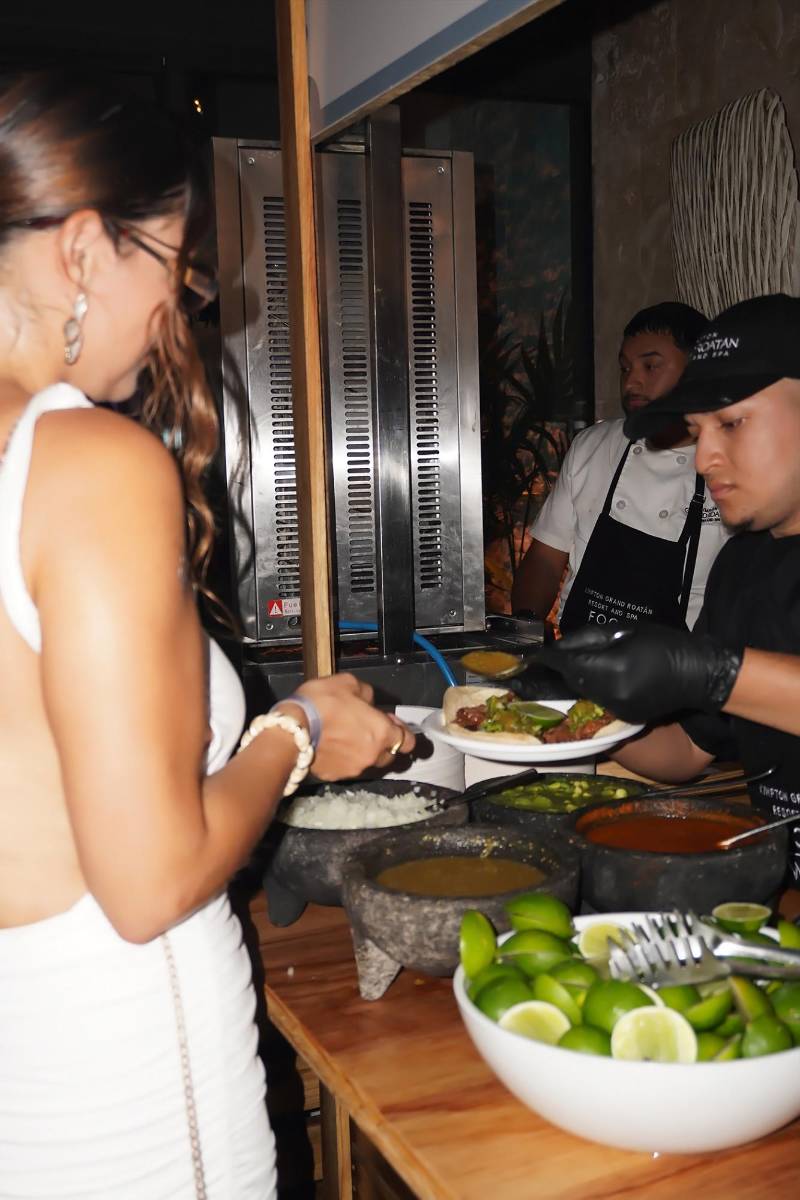Día 2 del Food and Wine Festival en Roatán