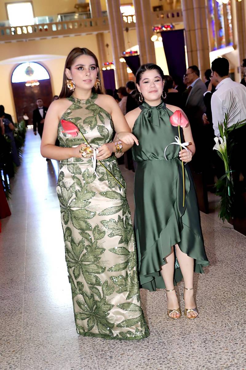Así fue la boda eclesiástica de Alejandra Zúñiga y Gabriel Sierra