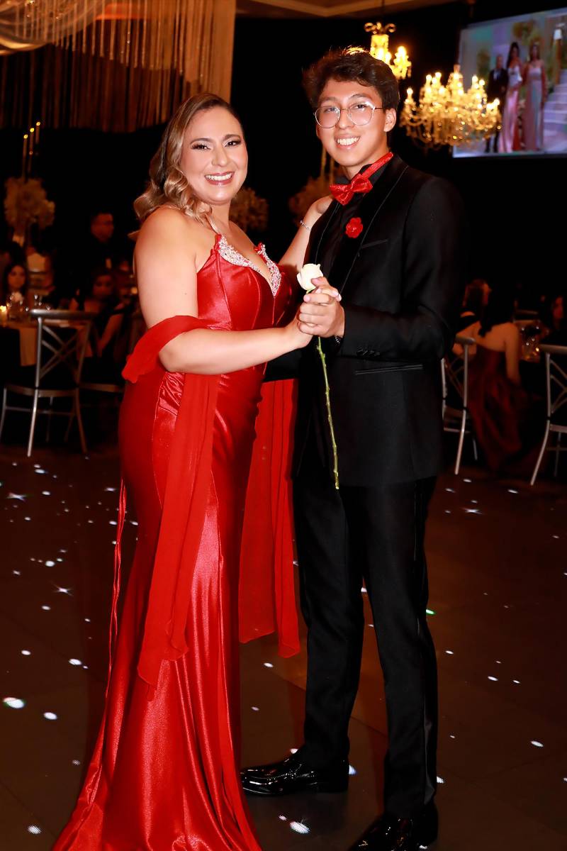 Diego Torres y su madre Alejandra de Torres. 