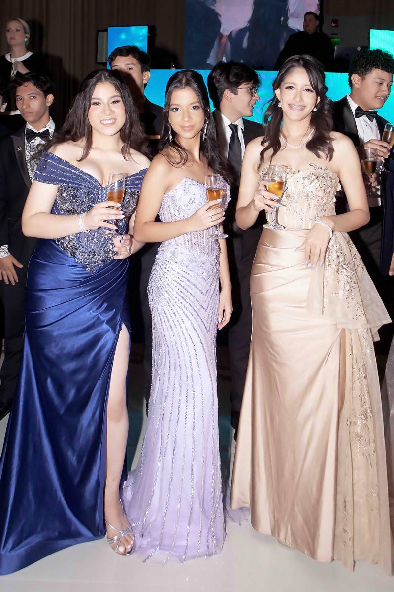 Daniela Nolasco, Brianna Noriega y Adriana Ramos. 